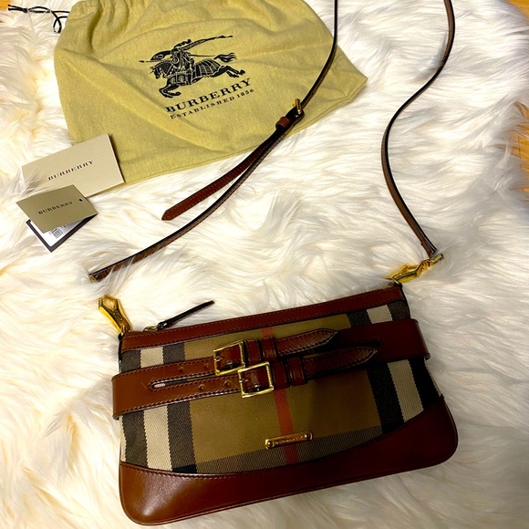 😍Burberry Crossbody with price Tag - Picture 13 of 15